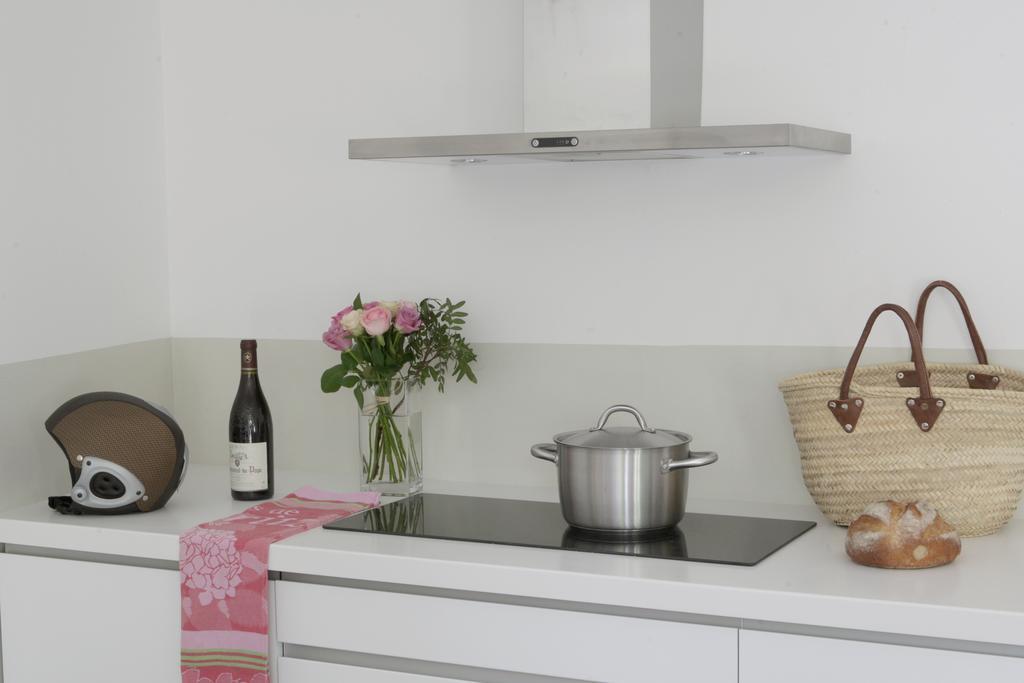 Les Suites De Catherine, La Si Calme Νανσύ Εξωτερικό φωτογραφία